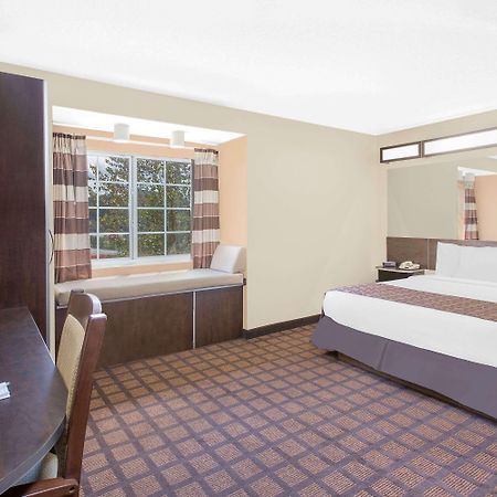 Microtel Inn & Suites By Wyndham Franklin Exterior photo