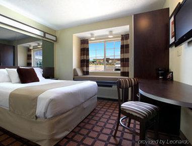 Microtel Inn & Suites By Wyndham Franklin Exterior photo